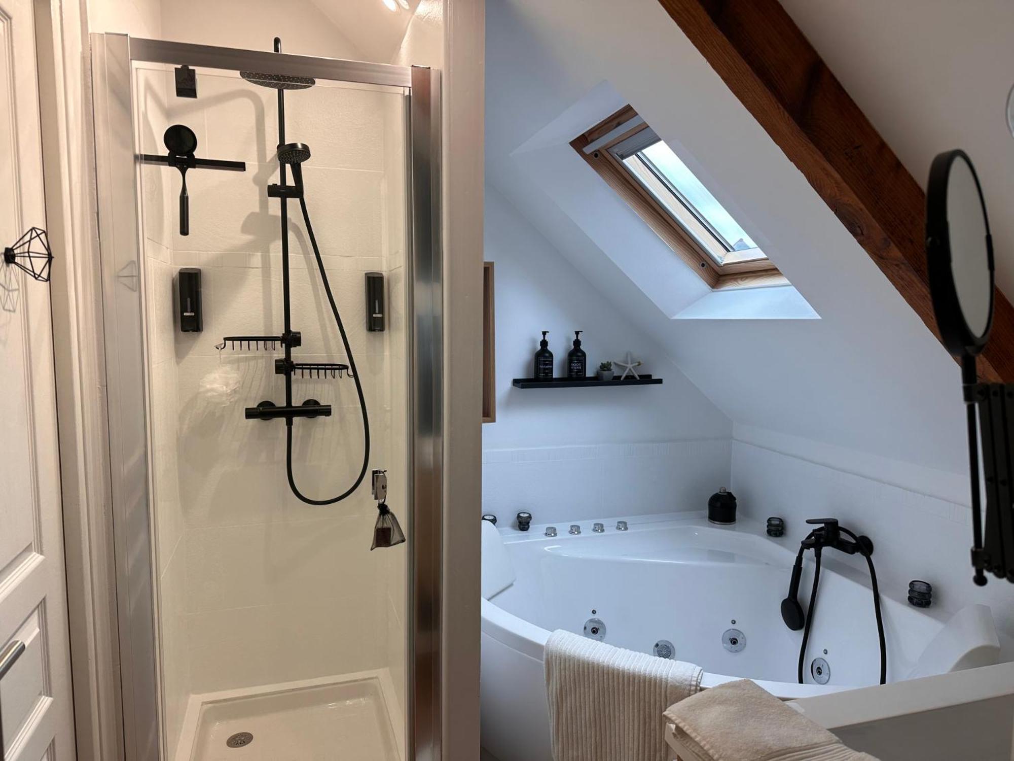 Les Libellules Apartment Lanvallay Екстериор снимка