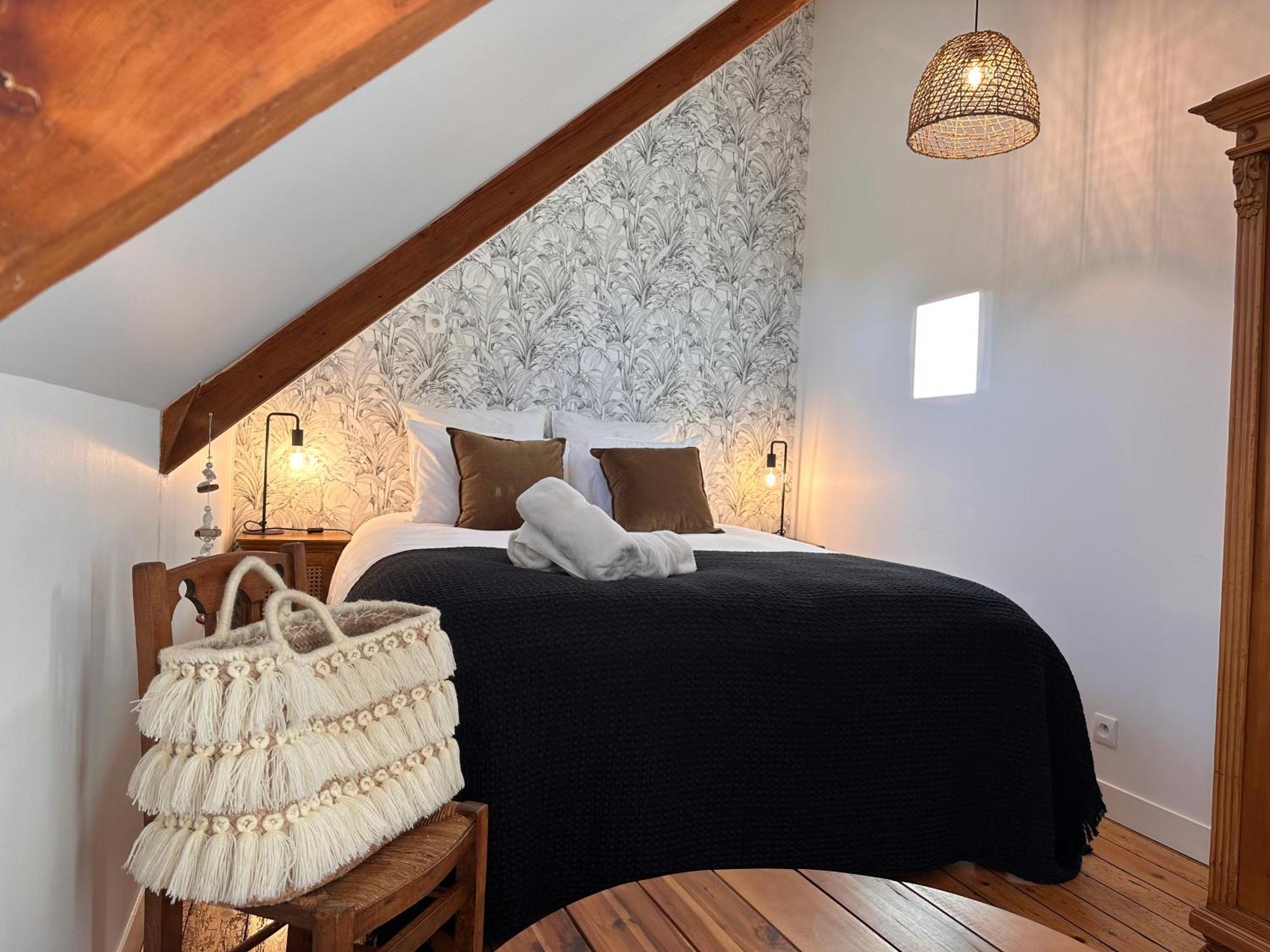 Les Libellules Apartment Lanvallay Екстериор снимка
